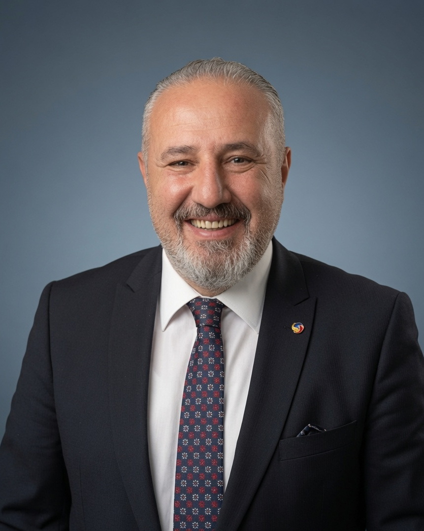 Yönetim Kurulu Üyesi