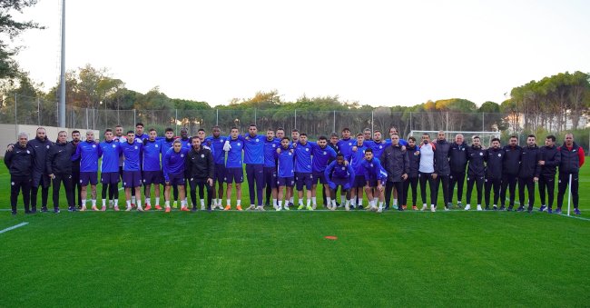 Çaykur Rizespor'umuz ikinci yarı hazırlıklarının ikinci etabı için Antalya'da kampa girdi.