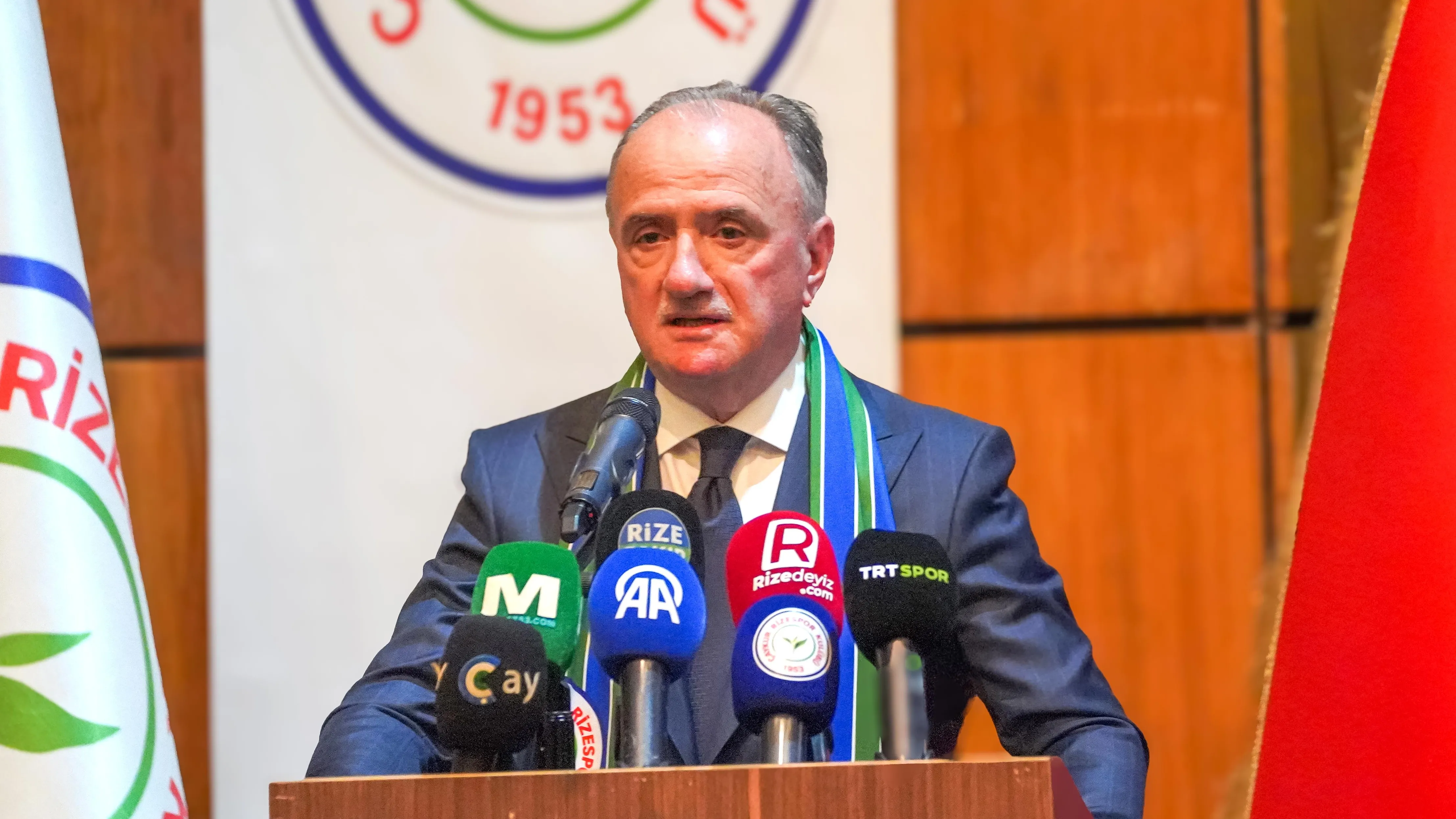 Ali Zeki Saruhan oybirliği ile başkanlığa seçildi.