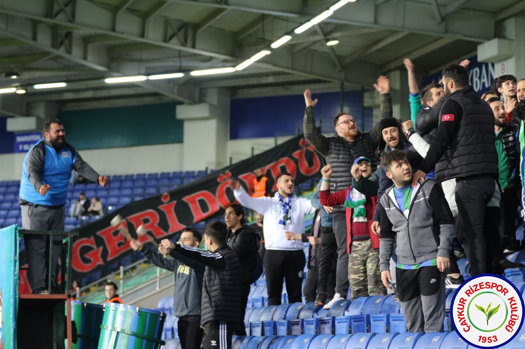 ÇAYKUR RİZESPOR 0 - 0 BEYÇİMENTO BANDIRMASPOR / 53 Puana Ulaştık