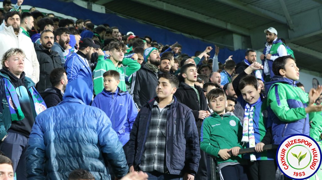 ÇAYKUR RİZESPOR 0 - 0 BEYÇİMENTO BANDIRMASPOR / 53 Puana Ulaştık