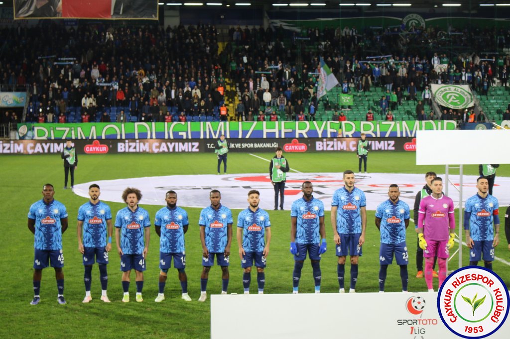 ÇAYKUR RİZESPOR 0 - 0 BEYÇİMENTO BANDIRMASPOR / 53 Puana Ulaştık