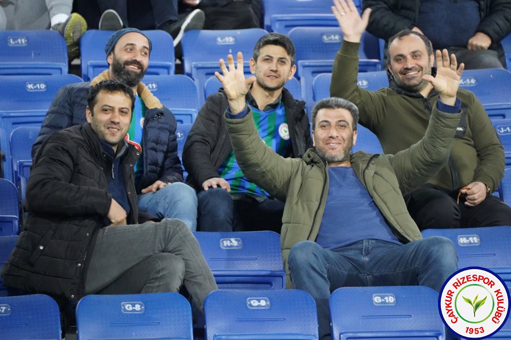 ÇAYKUR RİZESPOR 0 - 0 BEYÇİMENTO BANDIRMASPOR / 53 Puana Ulaştık