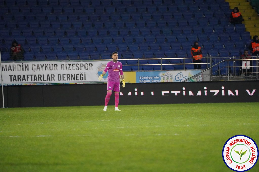 ÇAYKUR RİZESPOR 0 - 0 BEYÇİMENTO BANDIRMASPOR / 53 Puana Ulaştık