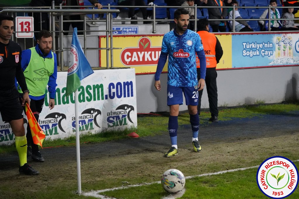 ÇAYKUR RİZESPOR 0 - 0 BEYÇİMENTO BANDIRMASPOR / 53 Puana Ulaştık