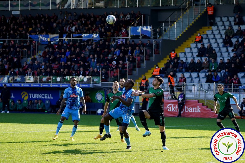 ÇAYKUR RİZESPOR 2 – 1 SAKARYASPOR / MUHTEŞEM GALİBİYET