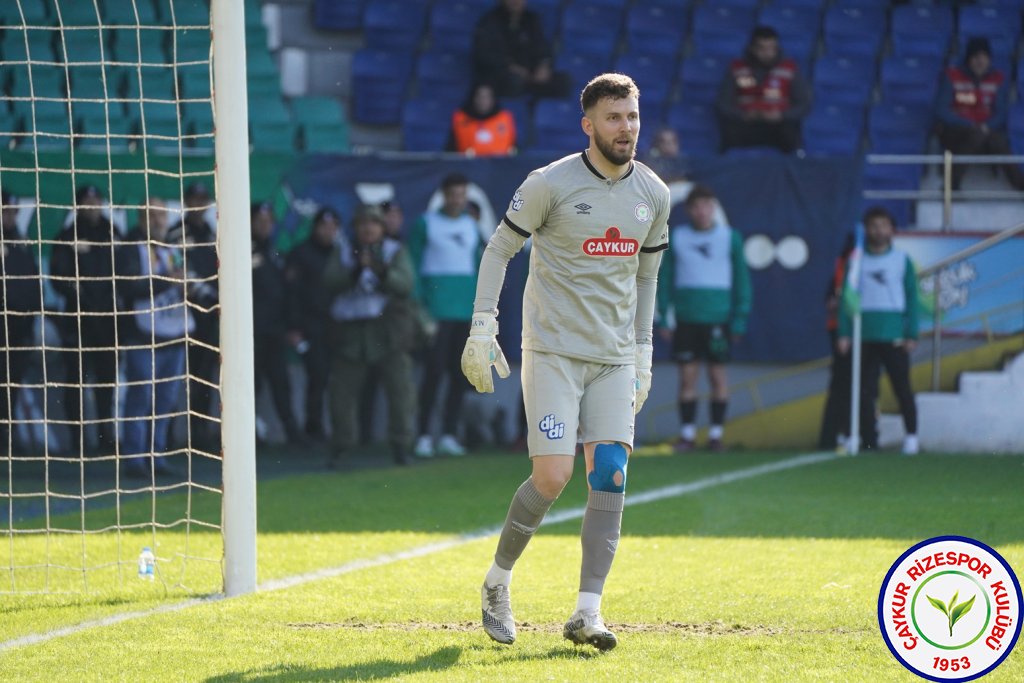 ÇAYKUR RİZESPOR 2 – 1 SAKARYASPOR / MUHTEŞEM GALİBİYET