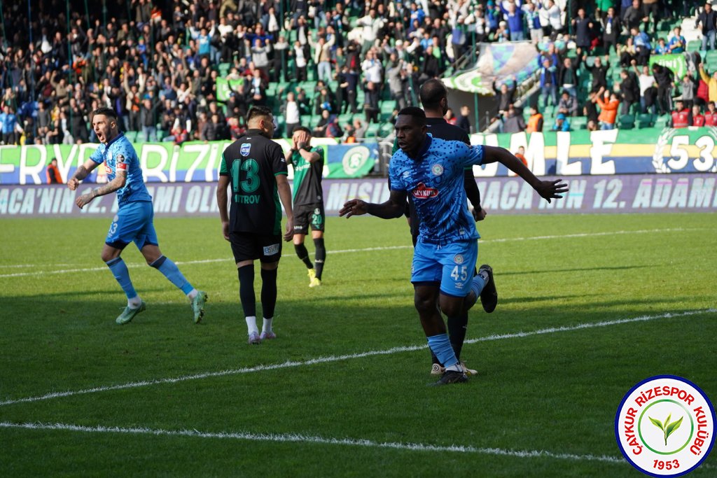 ÇAYKUR RİZESPOR 2 – 1 SAKARYASPOR / MUHTEŞEM GALİBİYET