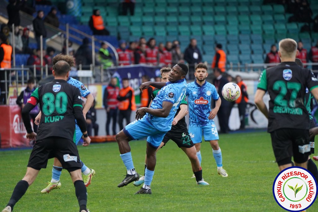 ÇAYKUR RİZESPOR 2 – 1 SAKARYASPOR / MUHTEŞEM GALİBİYET