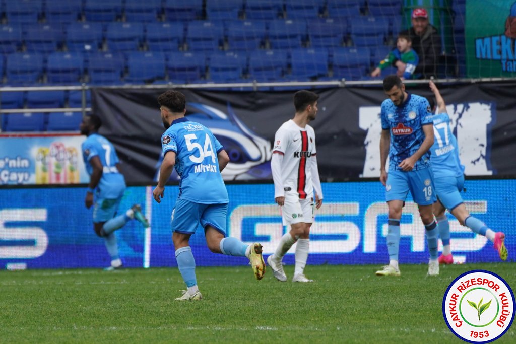 ÇAYKUR RİZESPOR 5–3 GENÇLERBİRLİĞİ / Bayram Şöleni