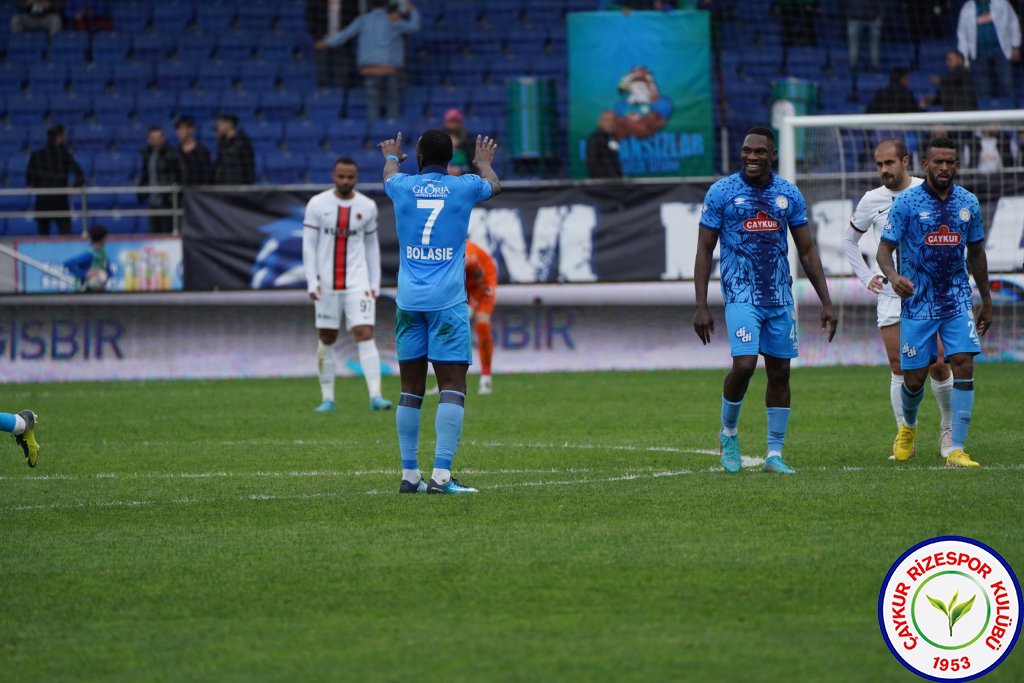 ÇAYKUR RİZESPOR 5–3 GENÇLERBİRLİĞİ / Bayram Şöleni