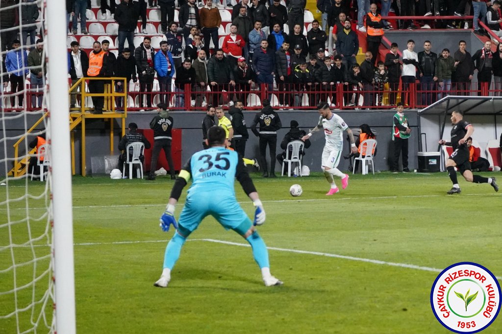 PENDİKSPOR FUTBOL A.Ş. 3 - 2 ÇAYKUR RİZESPOR A.Ş.