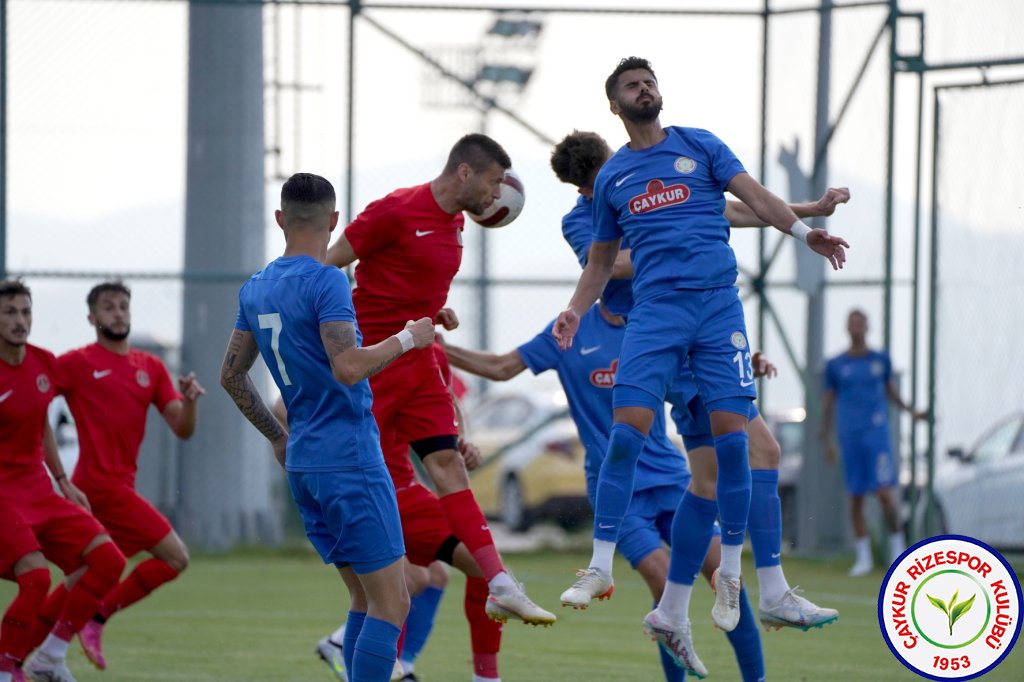 Çaykur Rizespor 0-0 Ümraniyespor / Hazırlık Maçı