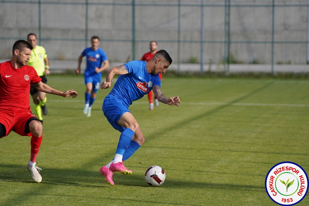 Çaykur Rizespor 0-0 Ümraniyespor / Hazırlık Maçı