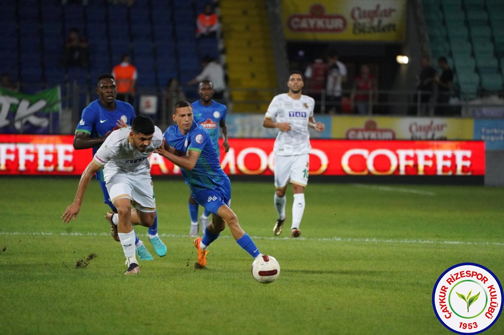 ÇAYKUR RİZESPOR 0 -0 CORENDON ALANYASPOR