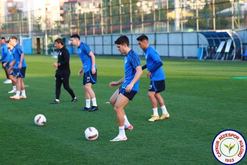 Çaykur Rizespor; Galatasaray maçı hazırlıklarına başladı.