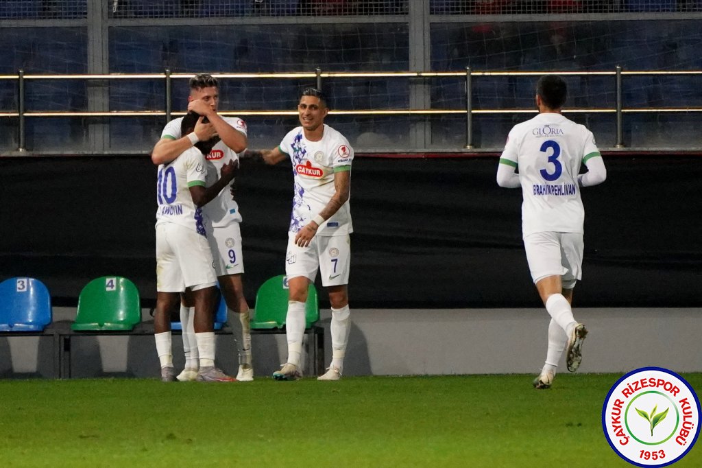 ÇAYKUR RİZESPOR 4-0 BUCASPOR 1928