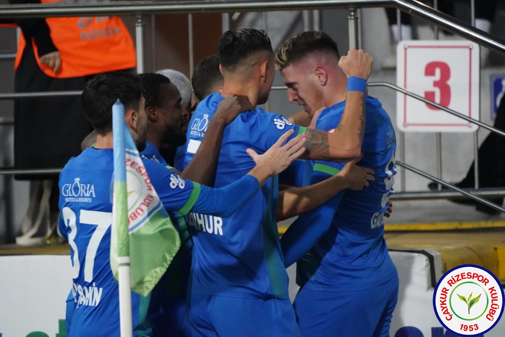 ÇAYKUR RİZESPOR A.Ş. 5 - 1 SİLTAŞ YAPI PENDİKSPOR FUTBOL A.Ş.