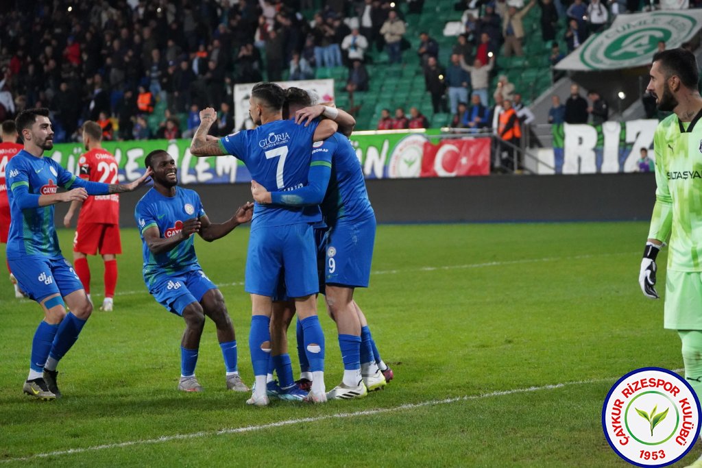 ÇAYKUR RİZESPOR A.Ş. 5 - 1 SİLTAŞ YAPI PENDİKSPOR FUTBOL A.Ş.