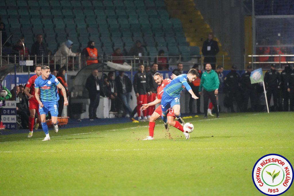 ÇAYKUR RİZESPOR A.Ş. 5 - 1 SİLTAŞ YAPI PENDİKSPOR FUTBOL A.Ş.