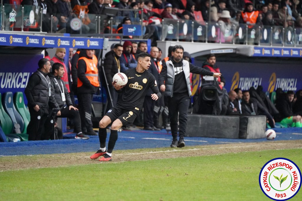 ÇAYKUR RİZESPOR A.Ş. 0 - 0 TÜMOSAN KONYASPOR