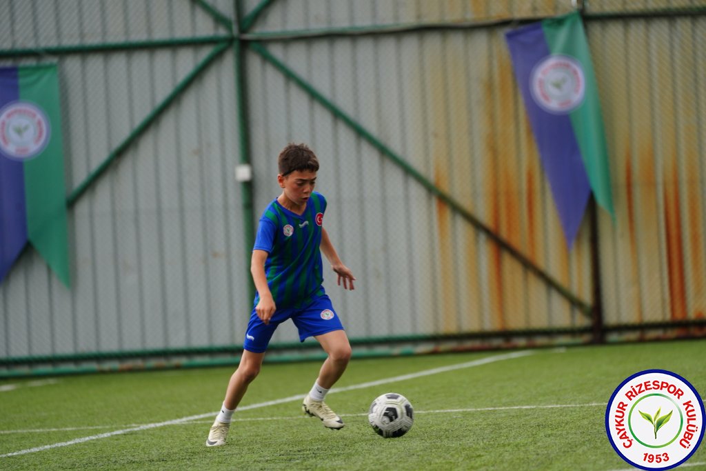 ÇAYKUR RİZESPOR ESİLA TÜFEKÇİ FUTBOL OKULLARI TURNUVASI