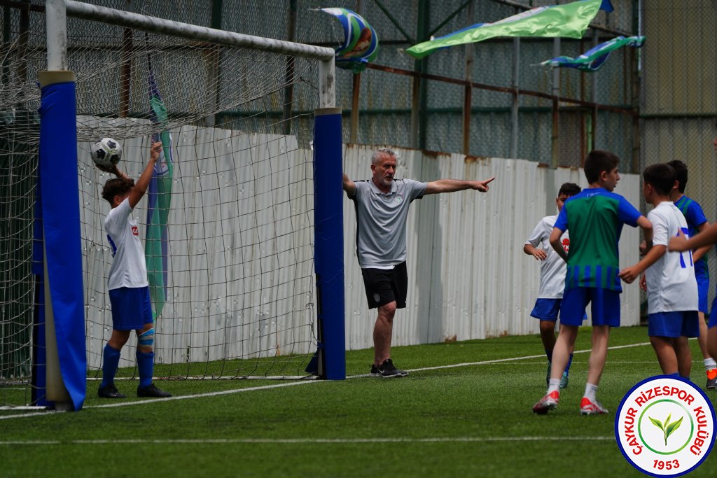 ÇAYKUR RİZESPOR ESİLA TÜFEKÇİ FUTBOL OKULLARI TURNUVASI