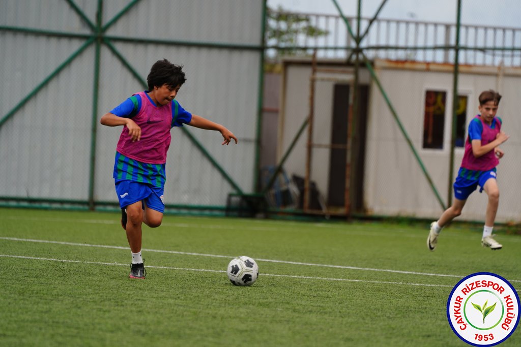 ÇAYKUR RİZESPOR ESİLA TÜFEKÇİ FUTBOL OKULLARI TURNUVASI