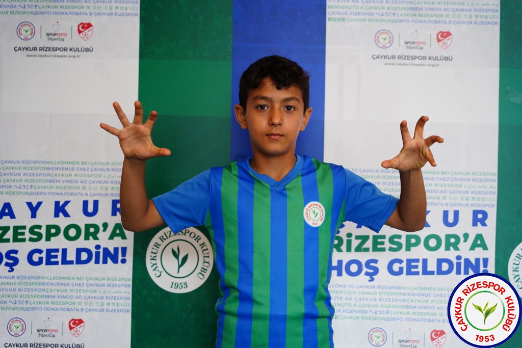 ÇAYKUR RİZESPOR ESİLA TÜFEKÇİ FUTBOL OKULLARI TURNUVASI