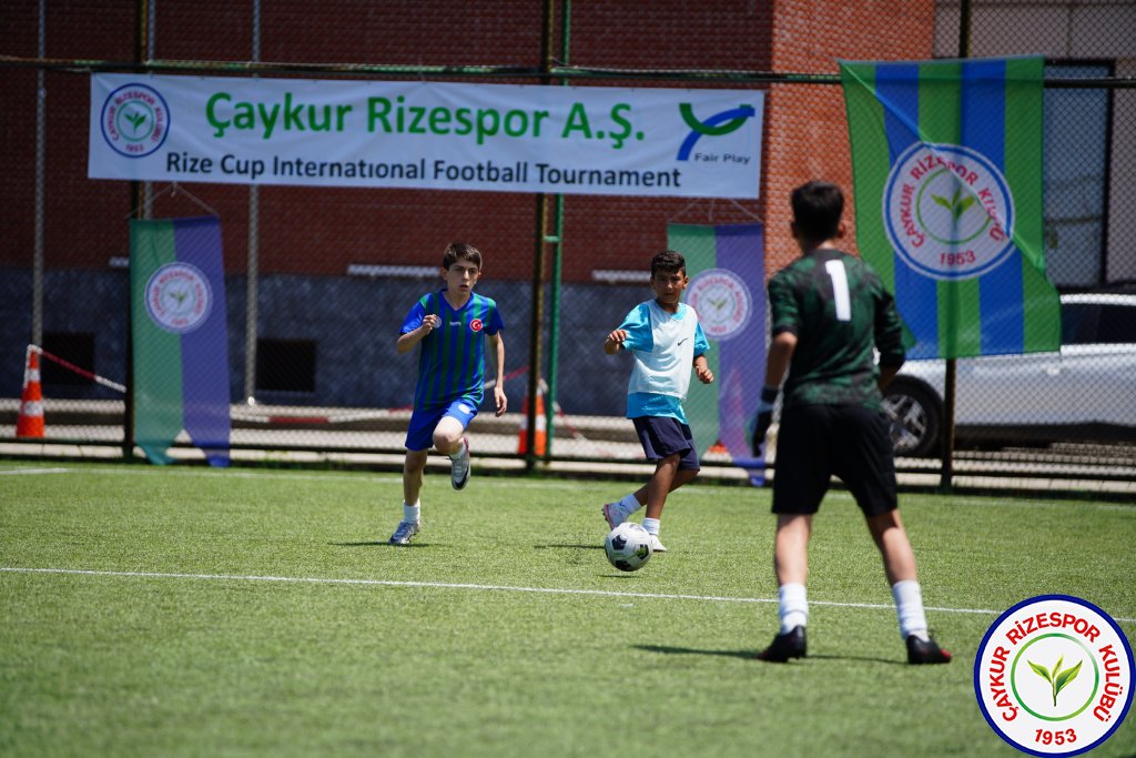 ÇAYKUR RİZESPOR ESİLA TÜFEKÇİ FUTBOL OKULLARI TURNUVASI