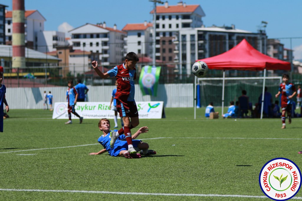 ULUSLARARASI U12 RİZE CUP 2024'DE HEYECAN DORUKTA