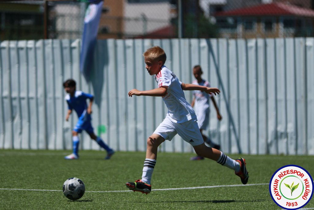 ULUSLARARASI U12 RİZE CUP 2024'DE HEYECAN DORUKTA