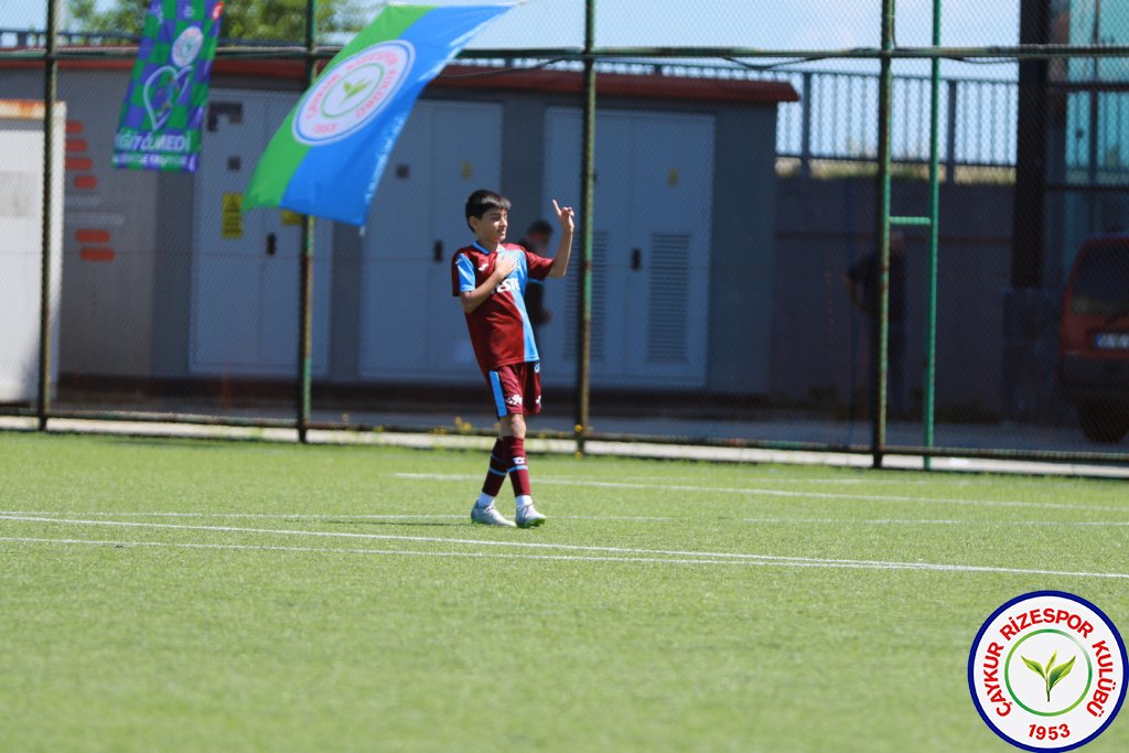 ULUSLARARASI U12 RİZE CUP 2024'DE HEYECAN DORUKTA