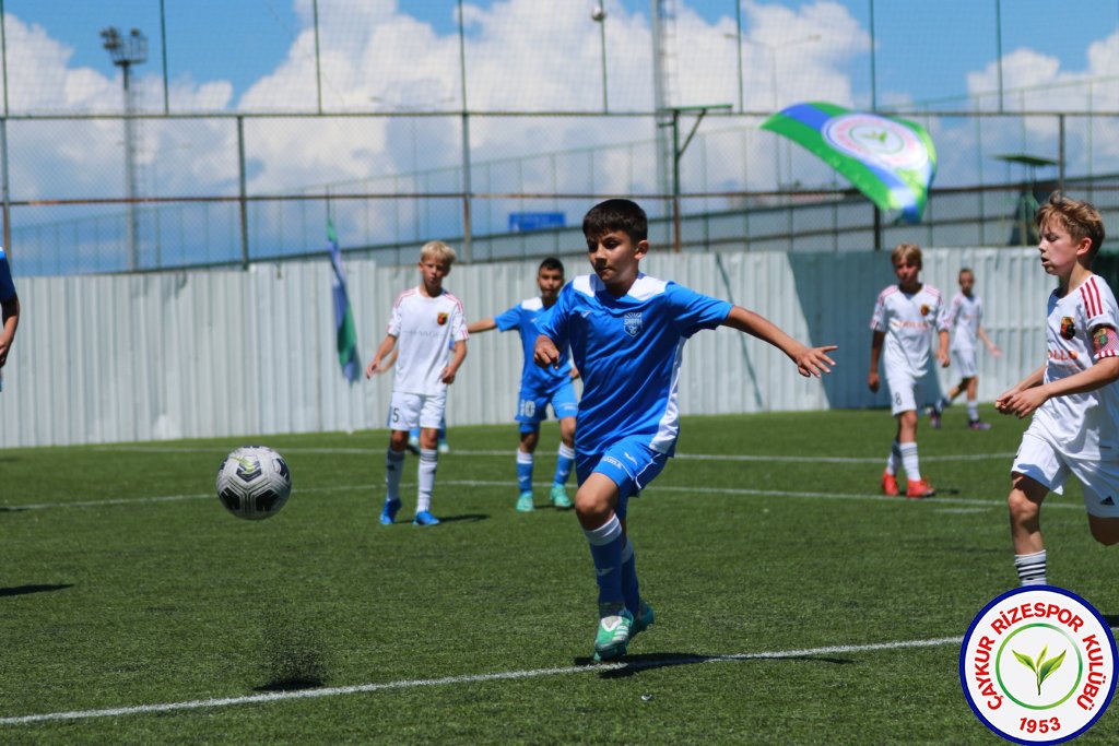 ULUSLARARASI U12 RİZE CUP 2024'DE HEYECAN DORUKTA