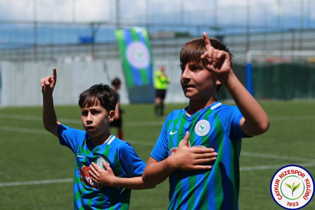 ULUSLARARASI U12 RİZE CUP 2024'DE HEYECAN DORUKTA