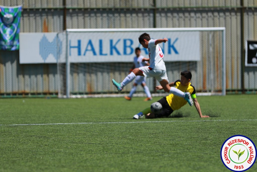 ULUSLARARASI U12 RİZE CUP 2024'DE HEYECAN DORUKTA