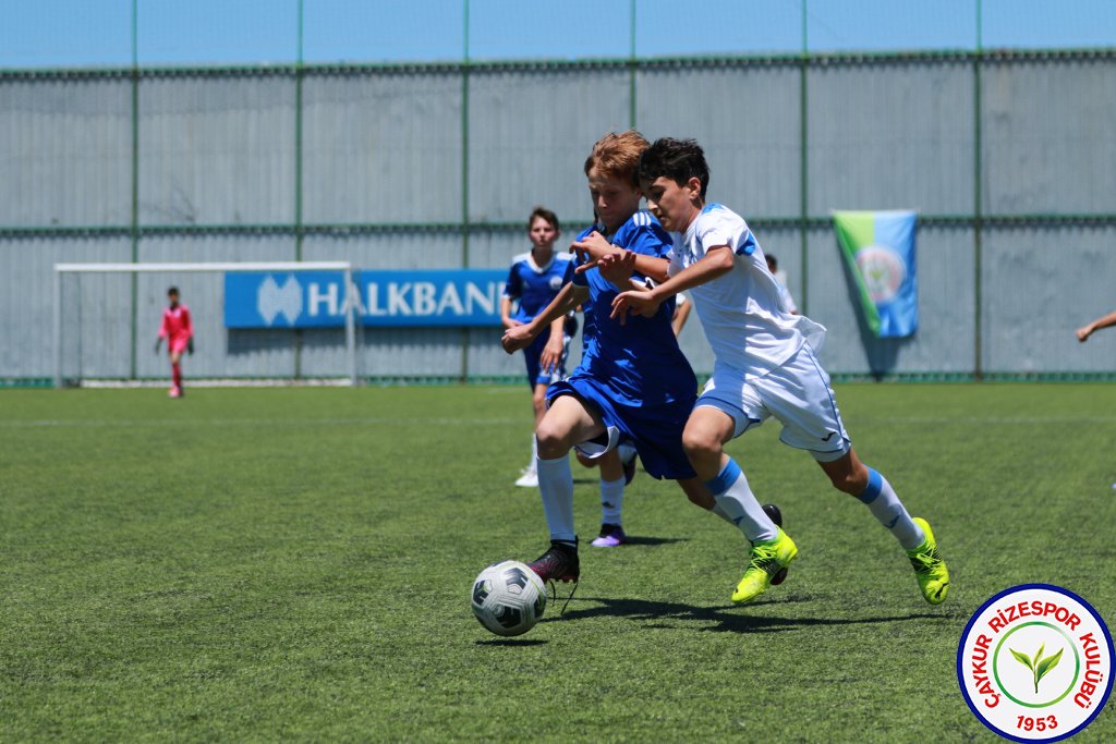 ULUSLARARASI U12 RİZE CUP 2024'DE HEYECAN DORUKTA