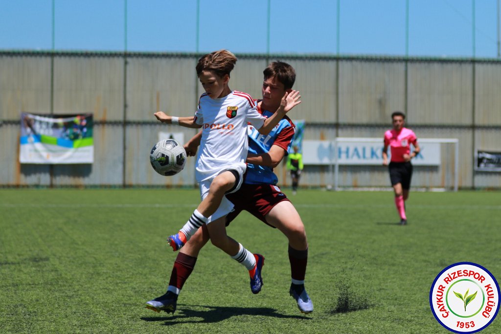 ULUSLARARASI U12 RİZE CUP 2024'DE HEYECAN DORUKTA