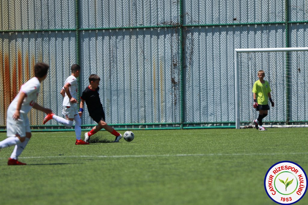 ULUSLARARASI U12 RİZE CUP 2024'DE HEYECAN DORUKTA