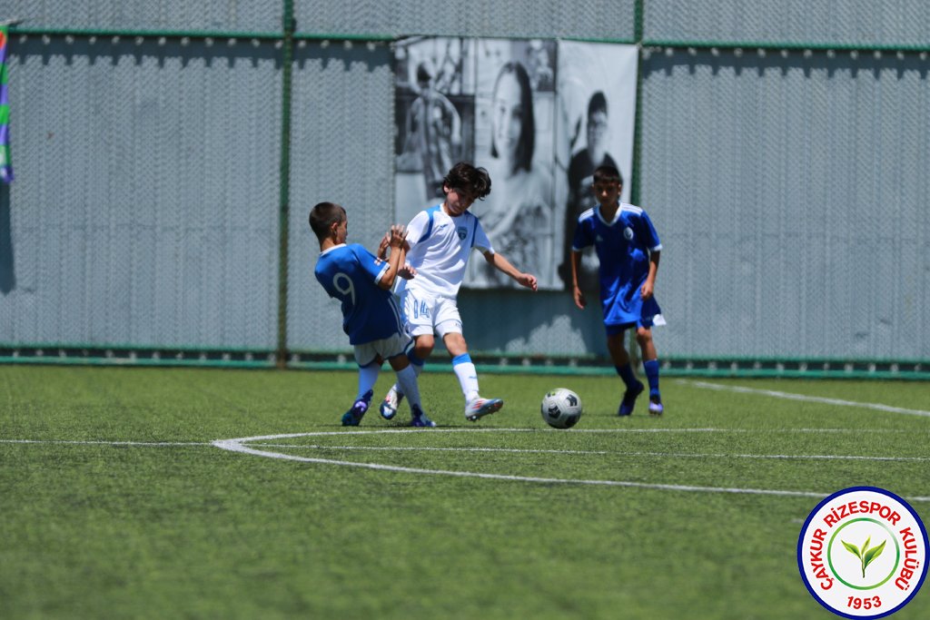 ULUSLARARASI U12 RİZE CUP 2024'DE HEYECAN DORUKTA