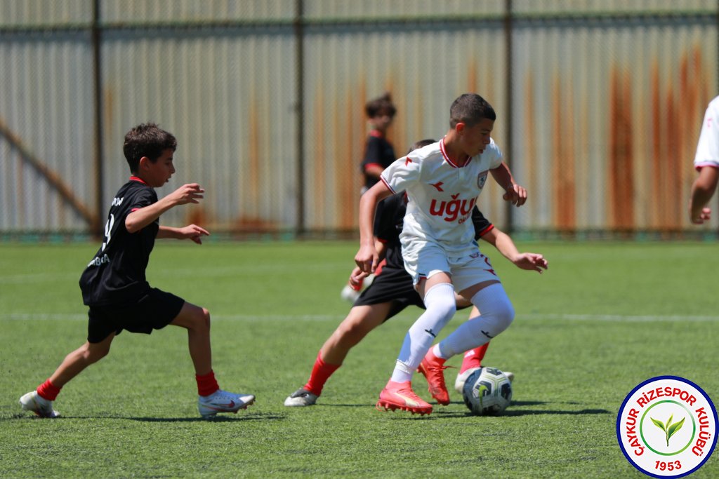 ULUSLARARASI U12 RİZE CUP 2024'DE HEYECAN DORUKTA