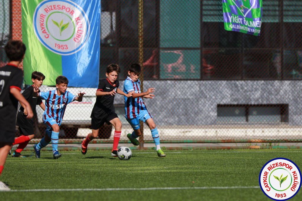 ULUSLARARASI U12 RİZE CUP 2024'DE HEYECAN DORUKTA