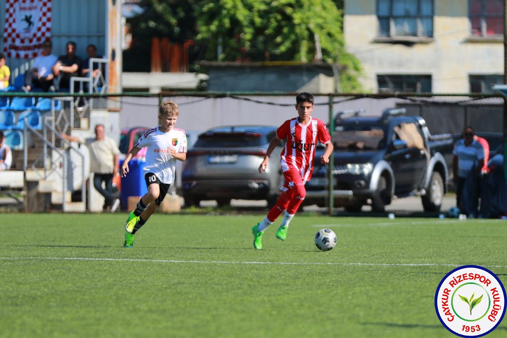 ULUSLARARASI U12 RİZE CUP 2024'DE HEYECAN DORUKTA