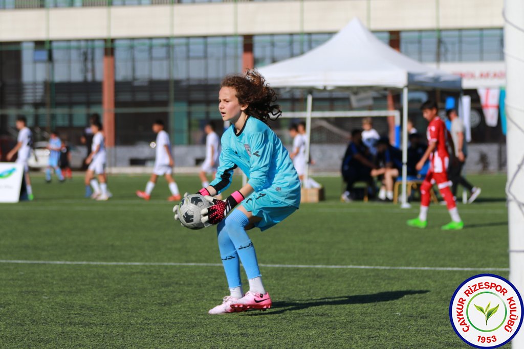 ULUSLARARASI U12 RİZE CUP 2024'DE HEYECAN DORUKTA