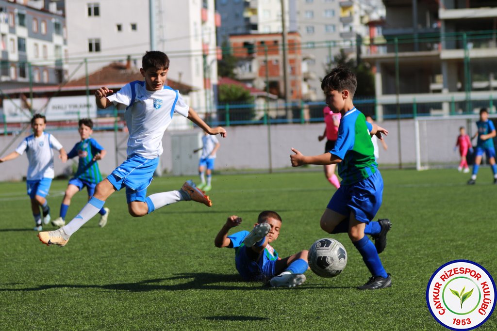 ULUSLARARASI U12 RİZE CUP 2024'DE HEYECAN DORUKTA