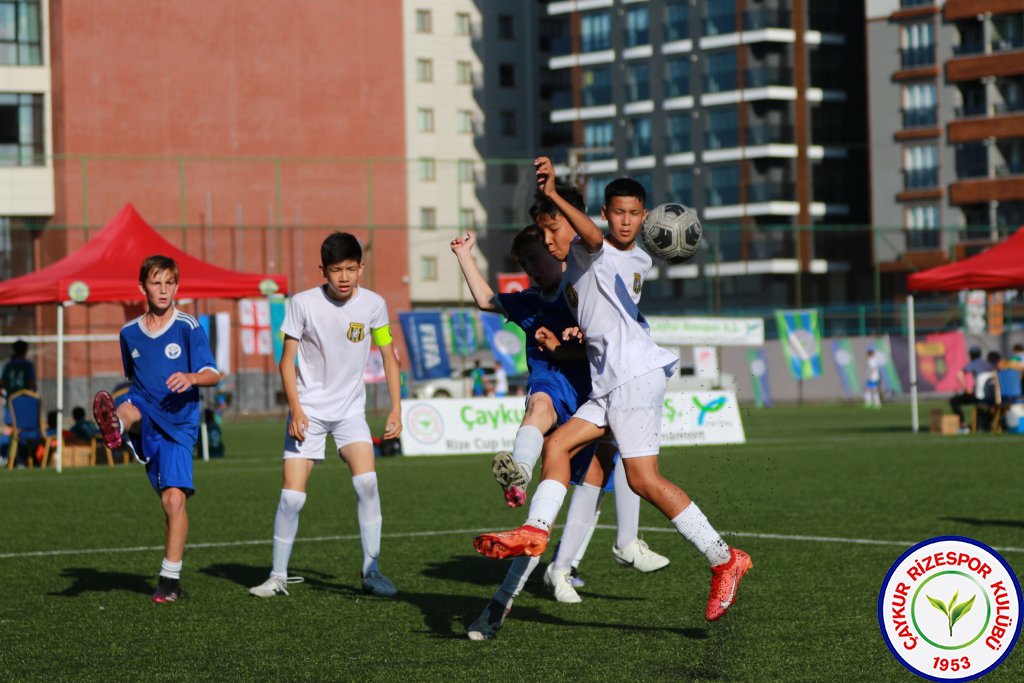 ULUSLARARASI U12 RİZE CUP 2024'DE HEYECAN DORUKTA