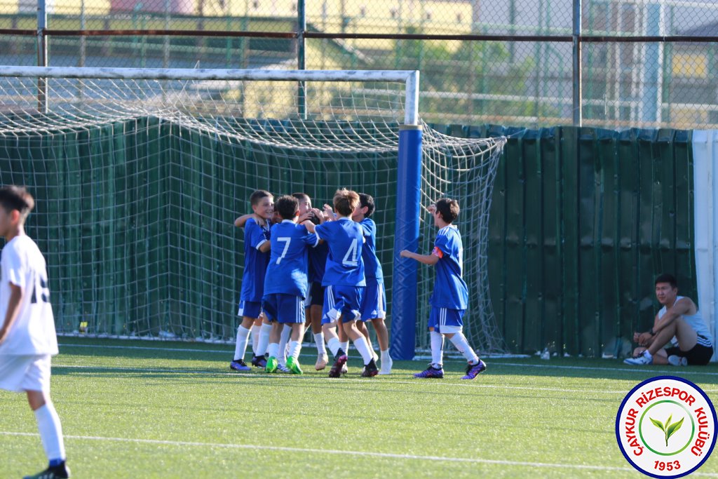 ULUSLARARASI U12 RİZE CUP 2024'DE HEYECAN DORUKTA