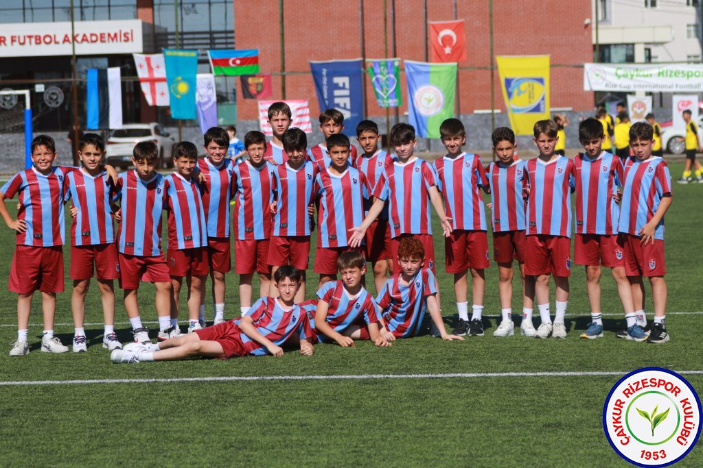 ULUSLARARASI U12 RİZE CUP 2024 KUPA TÖRENİ