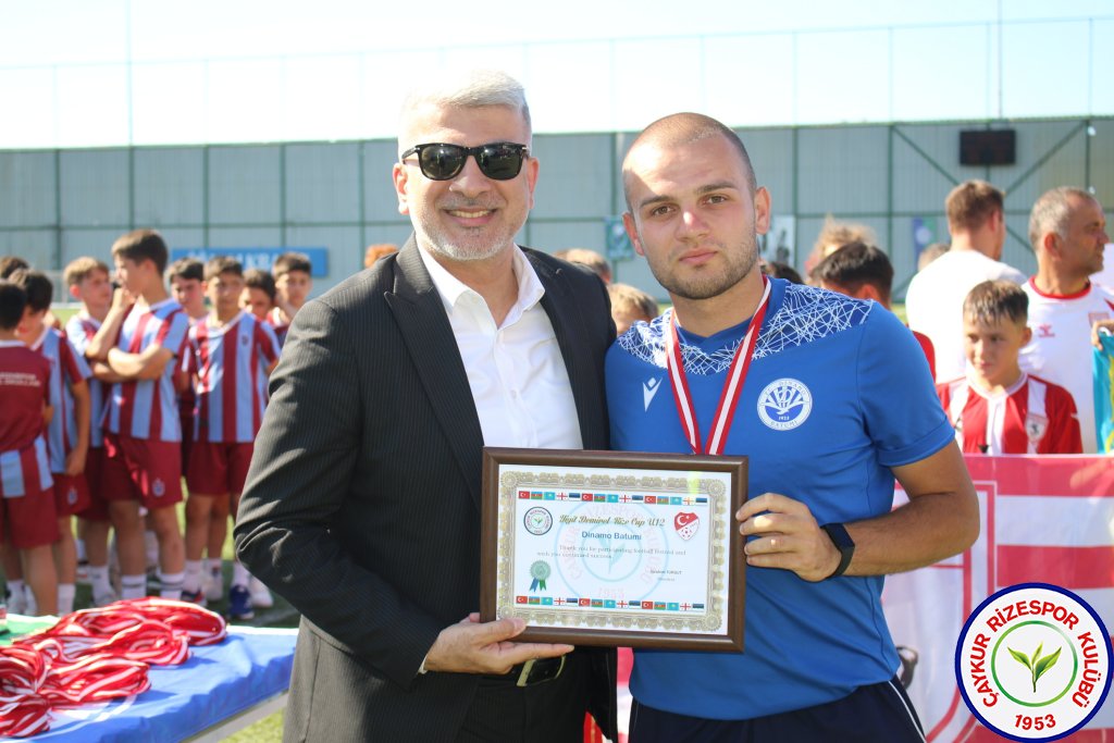 ULUSLARARASI U12 RİZE CUP 2024 KUPA TÖRENİ