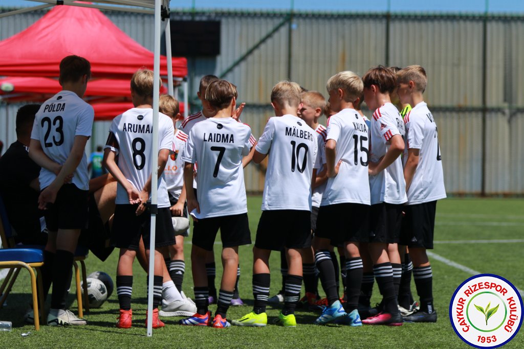 ULUSLARARASI U12 RİZE CUP 2024 KUPA TÖRENİ